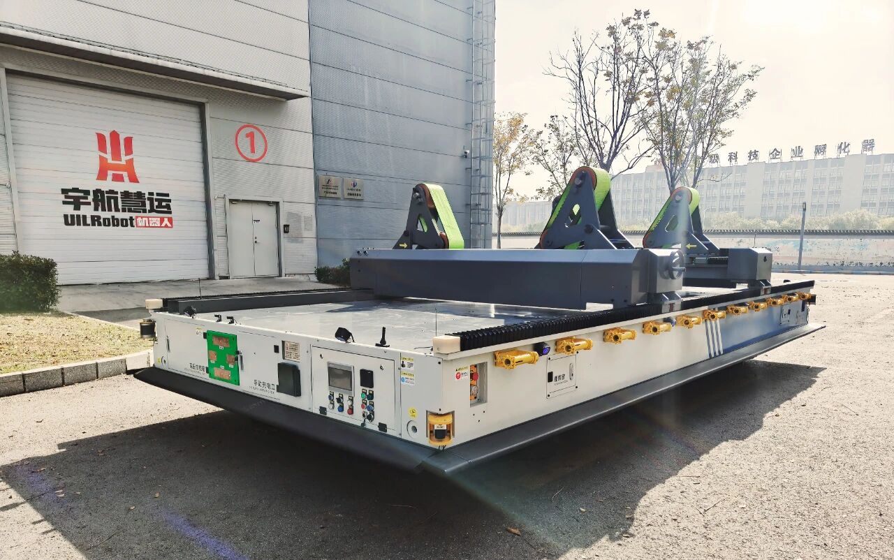成功交付！宇航慧运两款重载AGV助力航天智能制造新升级